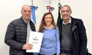 Villa Cañás: El municipio firmó un convenio para impulsar actividades recreativas destinadas a adultos mayores