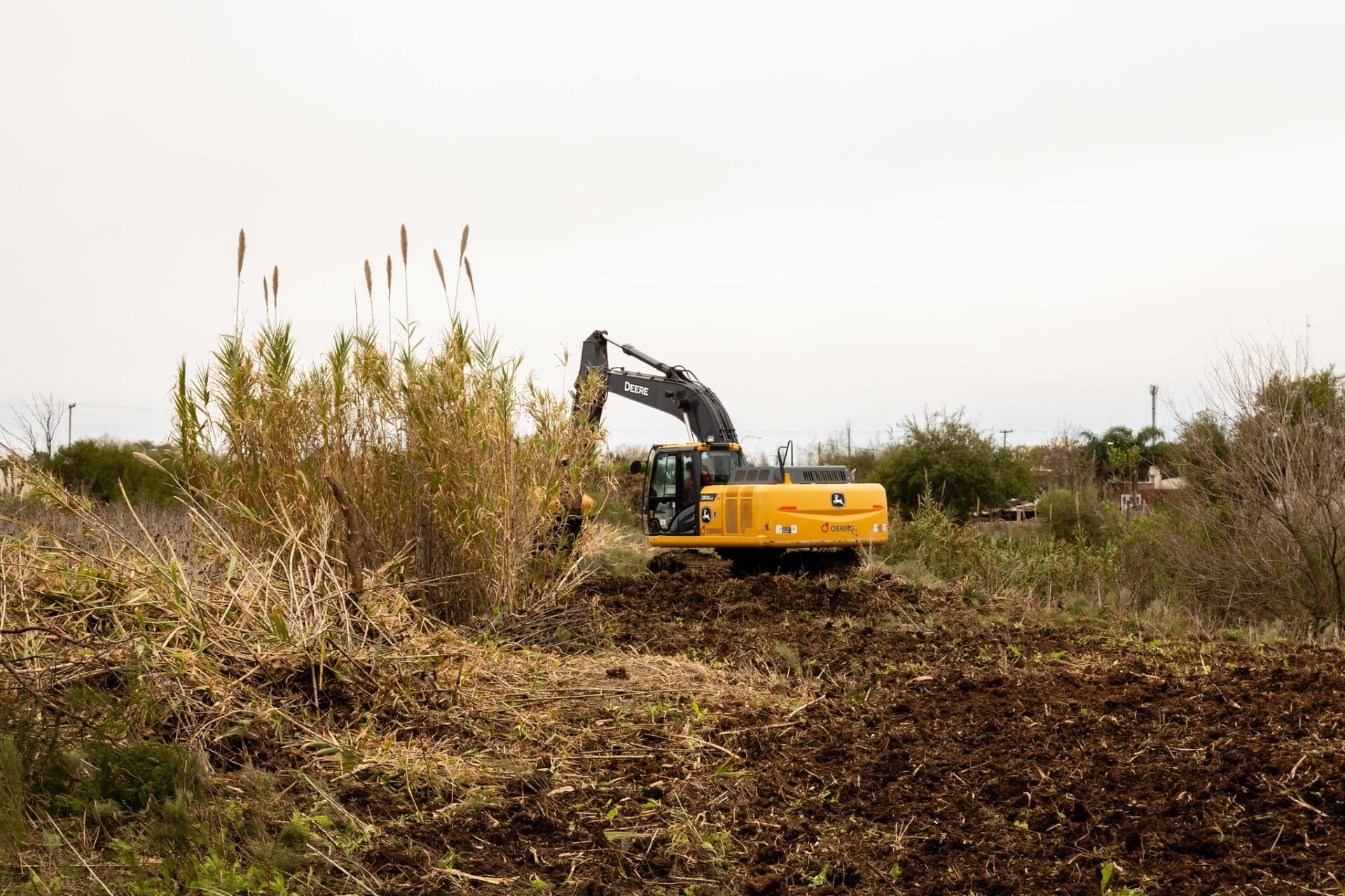 Sur provincial: Iniciaron la limpieza de 14 canales troncales para reducir el riesgo de inundaciones Sur provincial: Iniciaron la limpieza de 14 canales troncales para reducir el riesgo de inundaciones